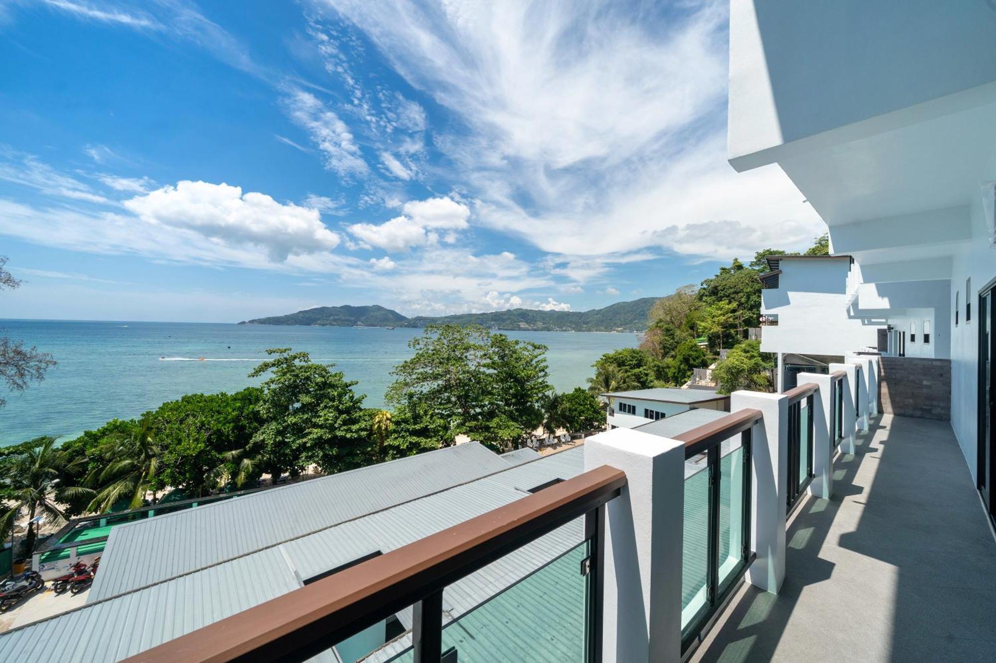The Hideout Beachfront Căn hộ Patong