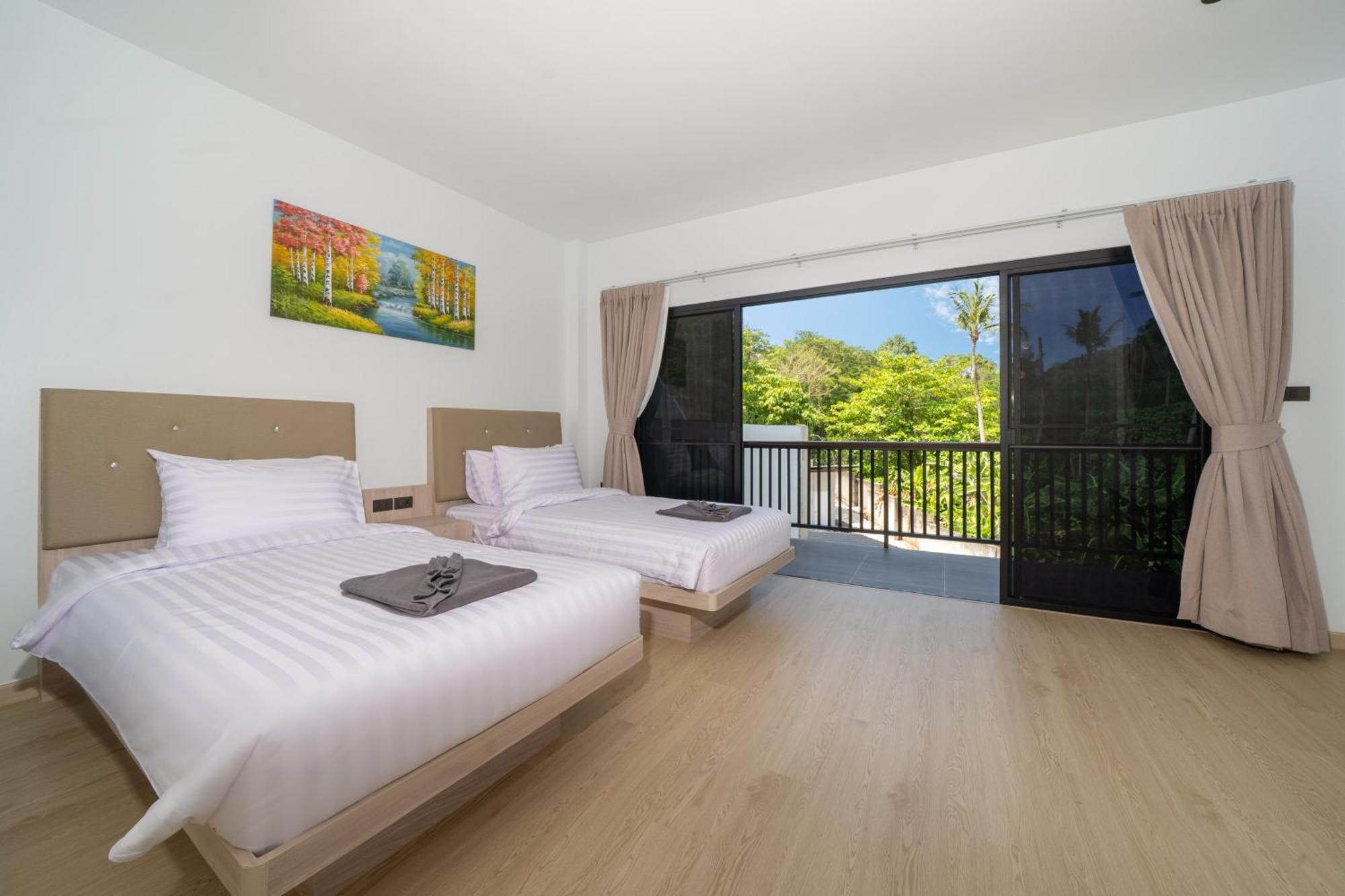 The Hideout Beachfront Apartment Patong