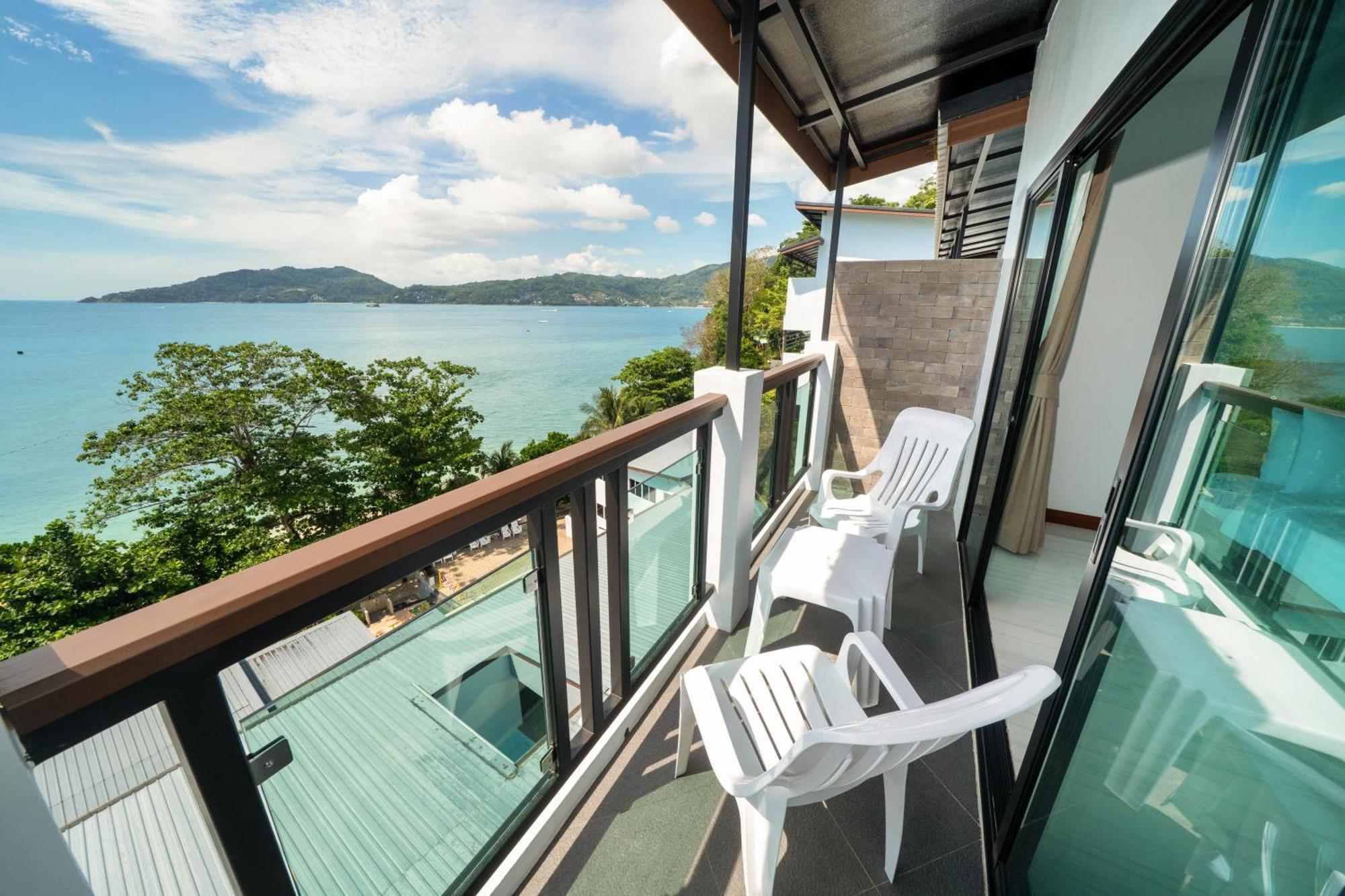 The Hideout Beachfront Apartment