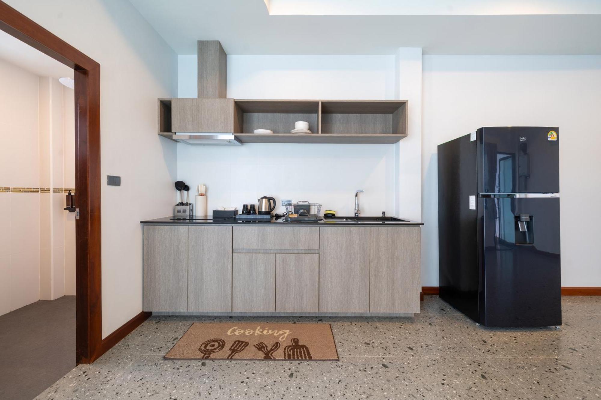 The Hideout Beachfront Apartment